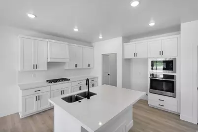 2840 W Aurora Ave, Mapleton, UT 84664 - Photo 5