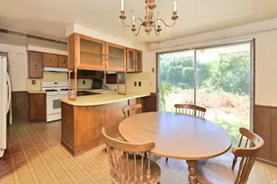 549 W Echo Dr, Murray, UT 84123 - Photo 9