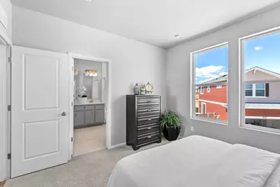 415 E Halls Creek Rd, Saratoga Springs, UT 84045 - Photo 17