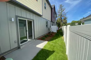 288 W Bishop Pl, Salt Lake City, UT 84103 - Photo 17
