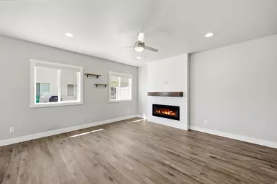 2714 S 2250 W #216, West Haven, UT 84401 - Photo 9