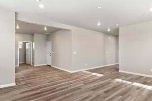 129 N Provo River Rd, Saratoga Springs, UT 84045 - Photo 5