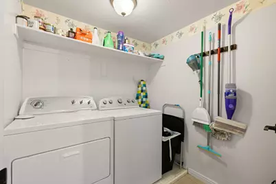 2801 N Wyndom Way, Layton, UT 84040 - Photo 13
