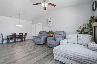 88 W Silver Dr, Vineyard, UT 84059 - Photo 15