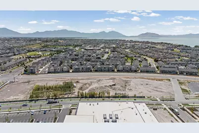 88 W Silver Dr, Vineyard, UT 84059 - Photo 7