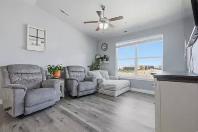88 W Silver Dr, Vineyard, UT 84059 - Photo 13