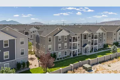 88 W Silver Dr, Vineyard, UT 84059 - Photo 3