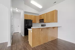 162 Birmingham Ln, North Salt Lake, UT 84054 - Photo 9