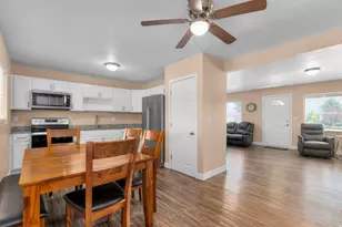 4914 S 4015 W, Taylorsville, UT 84129 - Photo 9