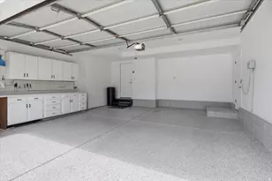 2313 E Rockview Dr, Sandy, UT 84092 - Photo 25
