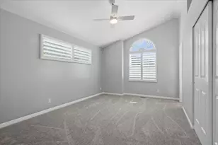 2313 E Rockview Dr, Sandy, UT 84092 - Photo 17