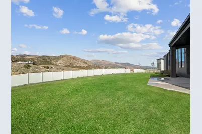 7371 W Summit Crest Cir, Herriman, UT 84096 - Photo 39