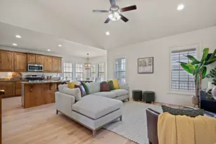 927 S Iris Ln W, Mapleton, UT 84664 - Photo 5
