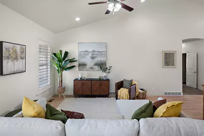 927 S Iris Ln W, Mapleton, UT 84664 - Photo 9