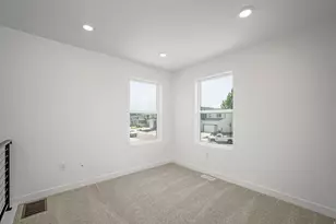 228 W Waterstone Circle, Murray, UT 84107 - Photo 11