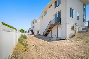 228 W Waterstone Circle, Murray, UT 84107 - Photo 23