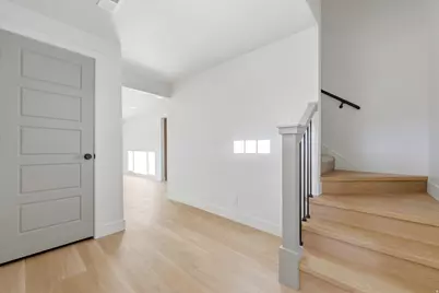5406 S York St, Murray, UT 84117 - Photo 5
