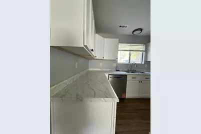 2083 S California Ave #C, Provo, UT 84606 - Photo 11