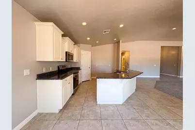 50 W Masterpiece Cir, Washington, UT 84780 - Photo 9