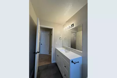 2083 S California Ave #B, Provo, UT 84606 - Photo 25