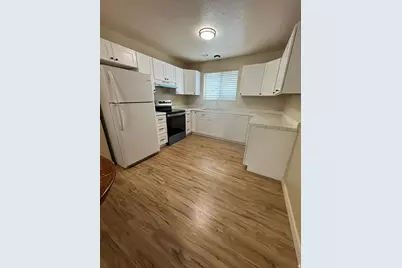 2083 S California Ave #B, Provo, UT 84606 - Photo 21