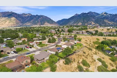 1970 E Curtis Dr, Cottonwood Heights, UT 84121 - Photo 51