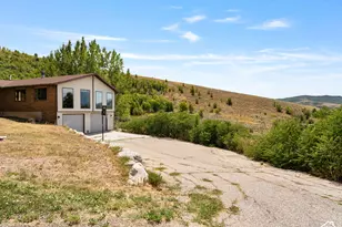 9145 E Kelly Dr N, Huntsville, UT 84317 - Photo 25