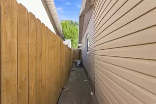 966 S Grace Ct E, Salt Lake City, UT 84111 - Photo 21
