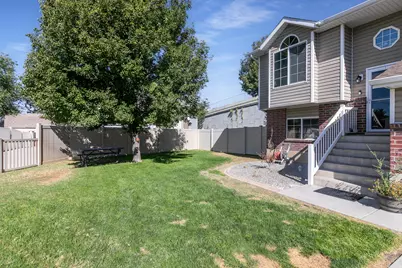 786 N 625 W, Clearfield, UT 84015 - Photo 3