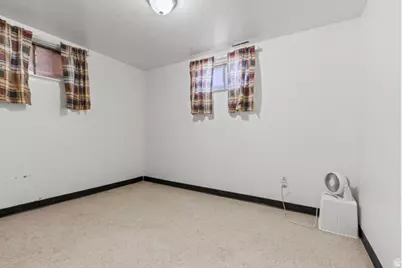 1146 E Harrop S, Ogden, UT 84403 - Photo 25