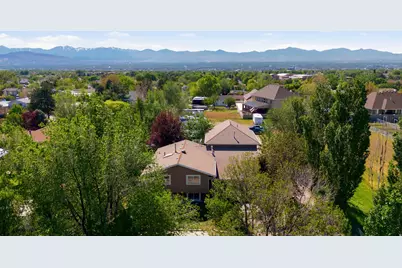 10754 S 1225 E, Sandy, UT 84094 - Photo 33