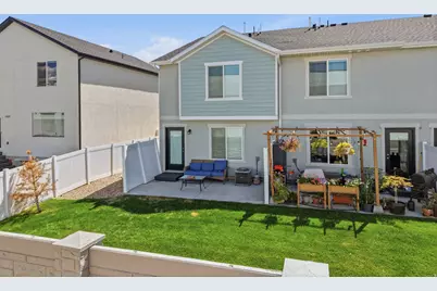 1068 E Scuttlebutt Ln, Saratoga Springs, UT 84045 - Photo 23