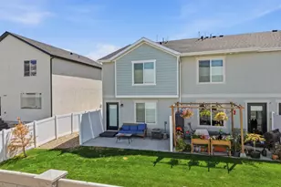 1068 E Scuttlebutt Ln, Saratoga Springs, UT 84045 - Photo 23