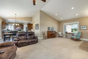 454 W 4200 N, Oakley, UT 84055 - Photo 5