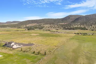 638 E 110 Cir N, Pine Valley, UT 84781 - Photo 9