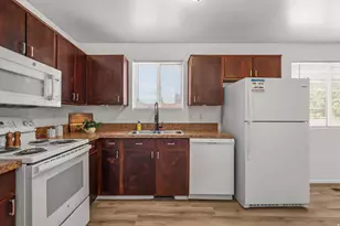 2258 W 2175 S, Syracuse, UT 84075 - Photo 9
