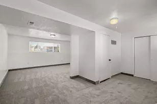 2258 W 2175 S, Syracuse, UT 84075 - Photo 19