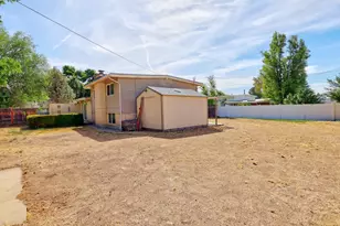 669 N Colonial St, Layton, UT 84041 - Photo 3