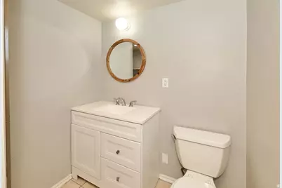 669 N Colonial St, Layton, UT 84041 - Photo 27