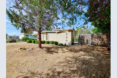 669 N Colonial St, Layton, UT 84041 - Photo 43