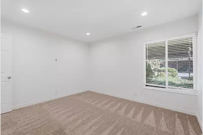 327 Peach Ln, Bountiful, UT 84010 - Photo 13
