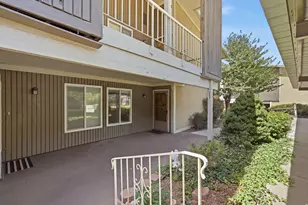 327 Peach Ln, Bountiful, UT 84010 - Photo 23
