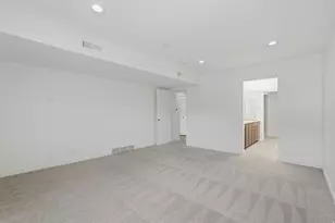 327 Peach Ln, Bountiful, UT 84010 - Photo 19