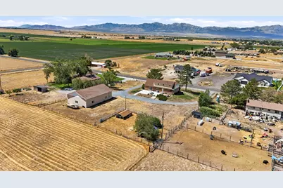 4468 N Droubay Rd E, Erda, UT 84074 - Photo 49