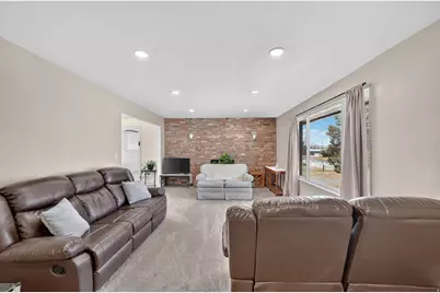4468 N Droubay Rd E, Erda, UT 84074 - Photo 7