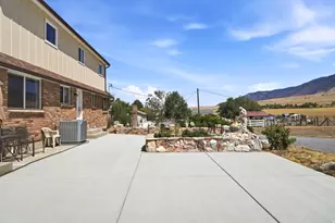4468 N Droubay Rd E, Erda, UT 84074 - Photo 35