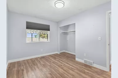 5945 S Greenwood Dr W, Murray, UT 84123 - Photo 13