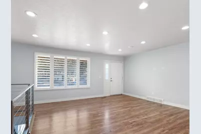 5945 S Greenwood Dr W, Murray, UT 84123 - Photo 9