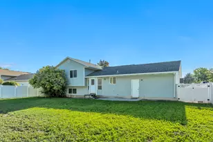 7481 S Red Heather Ln, West Jordan, UT 84084 - Photo 31