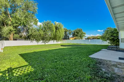 7481 S Red Heather Ln, West Jordan, UT 84084 - Photo 29